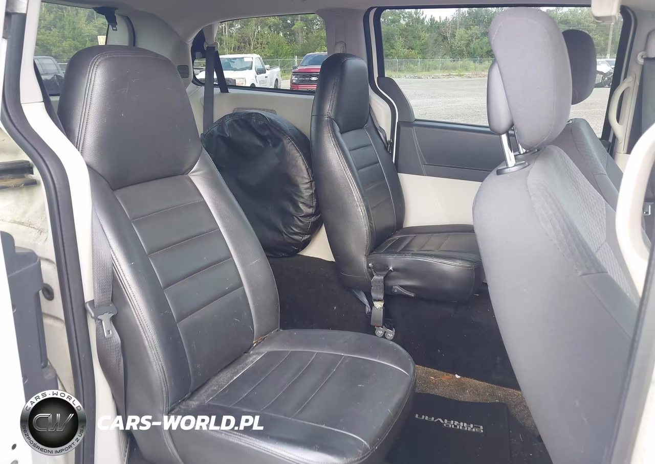 2010 Dodge Grand Caravan Sxt VIN:2D4RN5D15AR475632 - 8