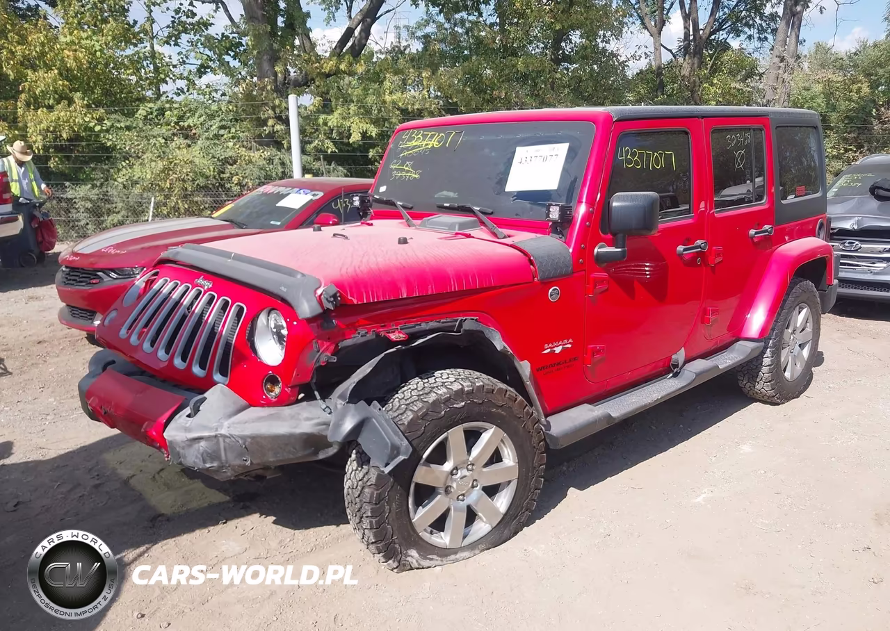 2016 Jeep Wrangler Unlimited Sahara VIN:1C4BJWEG8GL323428 - 6