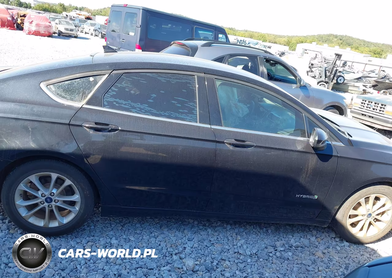 2019 Ford Fusion Hybrid Se VIN:3FA6P0LU7KR256598 - 14
