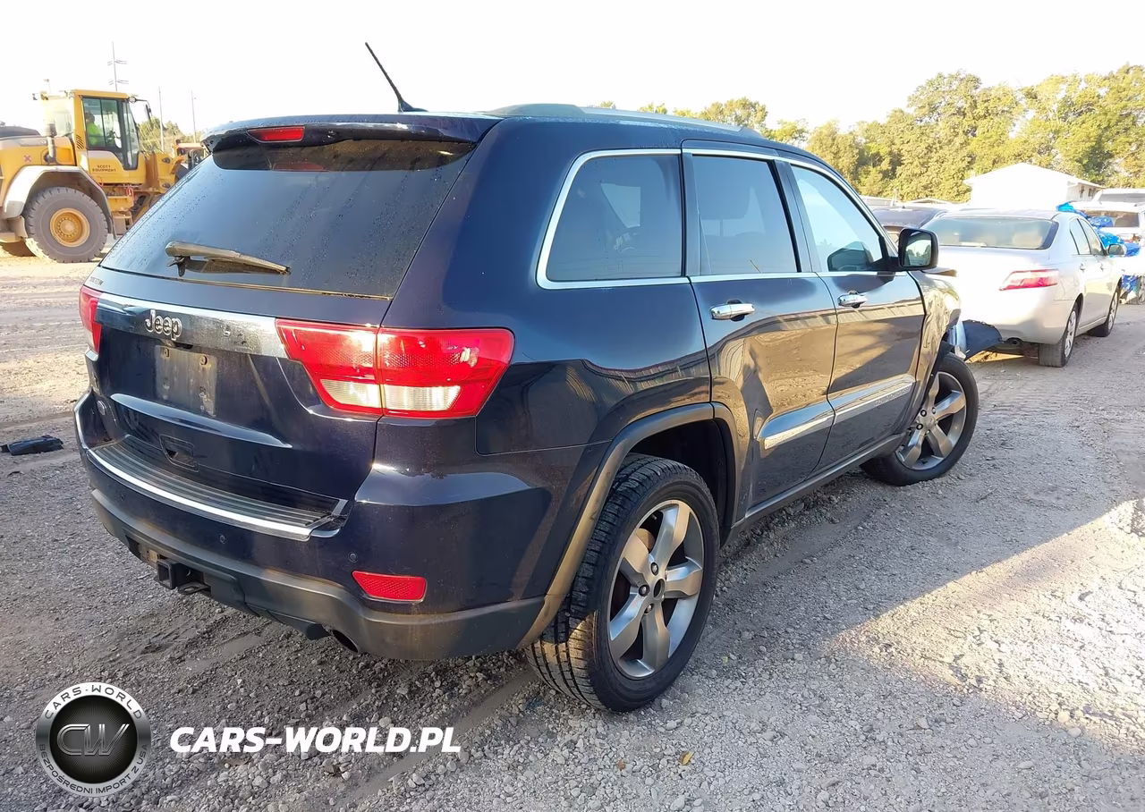 2012 Jeep Grand Cherokee Overland VIN:1C4RJECG1CC177055 - 4
