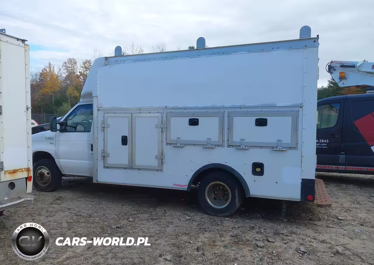 2017 Ford E-350 Cutaway VIN:1FDWE3F64HDC66923 - 14