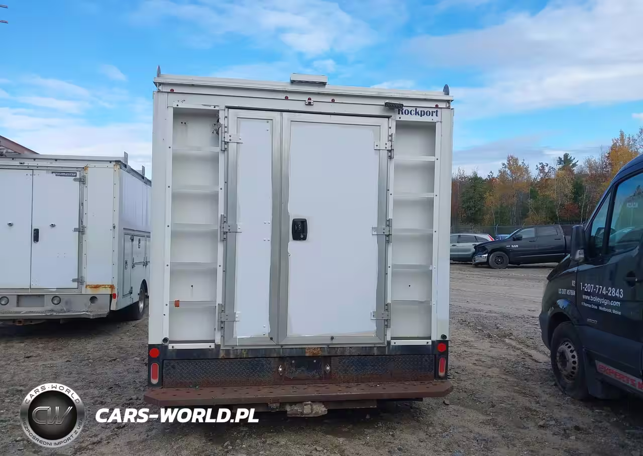 2017 Ford E-350 Cutaway VIN:1FDWE3F64HDC66923 - 15