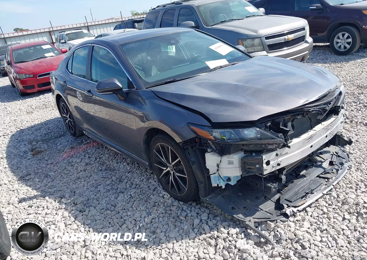 2023 Toyota Camry Se – zdjęcie 1 z 17