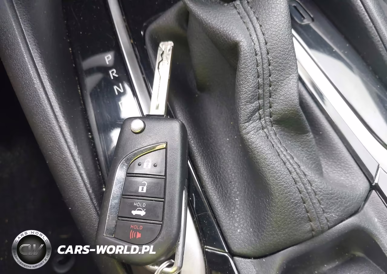 2022 Toyota Corolla Le VIN:5YFEPMAE6NP385242 - 11