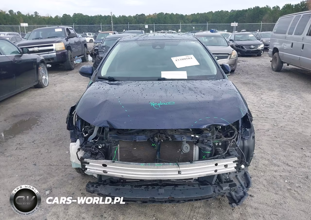 2022 Toyota Corolla Le VIN:5YFEPMAE6NP385242 - 13