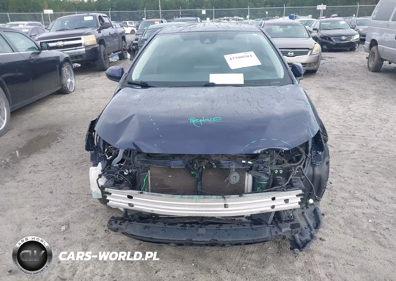 2022 Toyota Corolla Le VIN:5YFEPMAE6NP385242 - 6