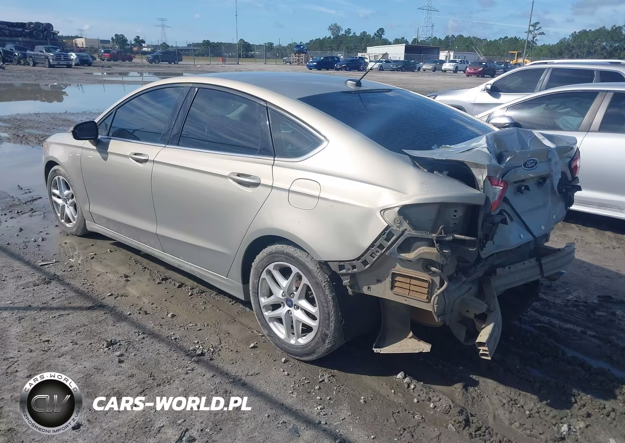 2015 Ford Fusion Se VIN:3FA6P0H79FR123186 - 3