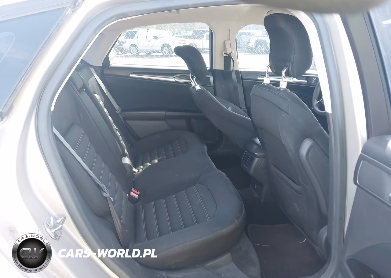 2015 Ford Fusion Se VIN:3FA6P0H79FR123186 - 8