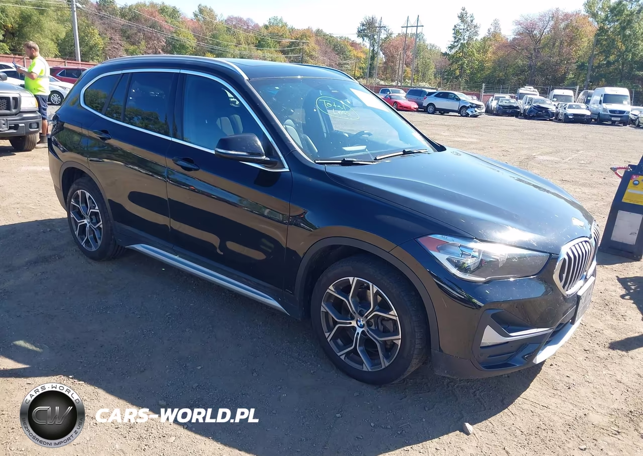 2020 BMW X1 xDrive28I – zdjęcie 1 z 17