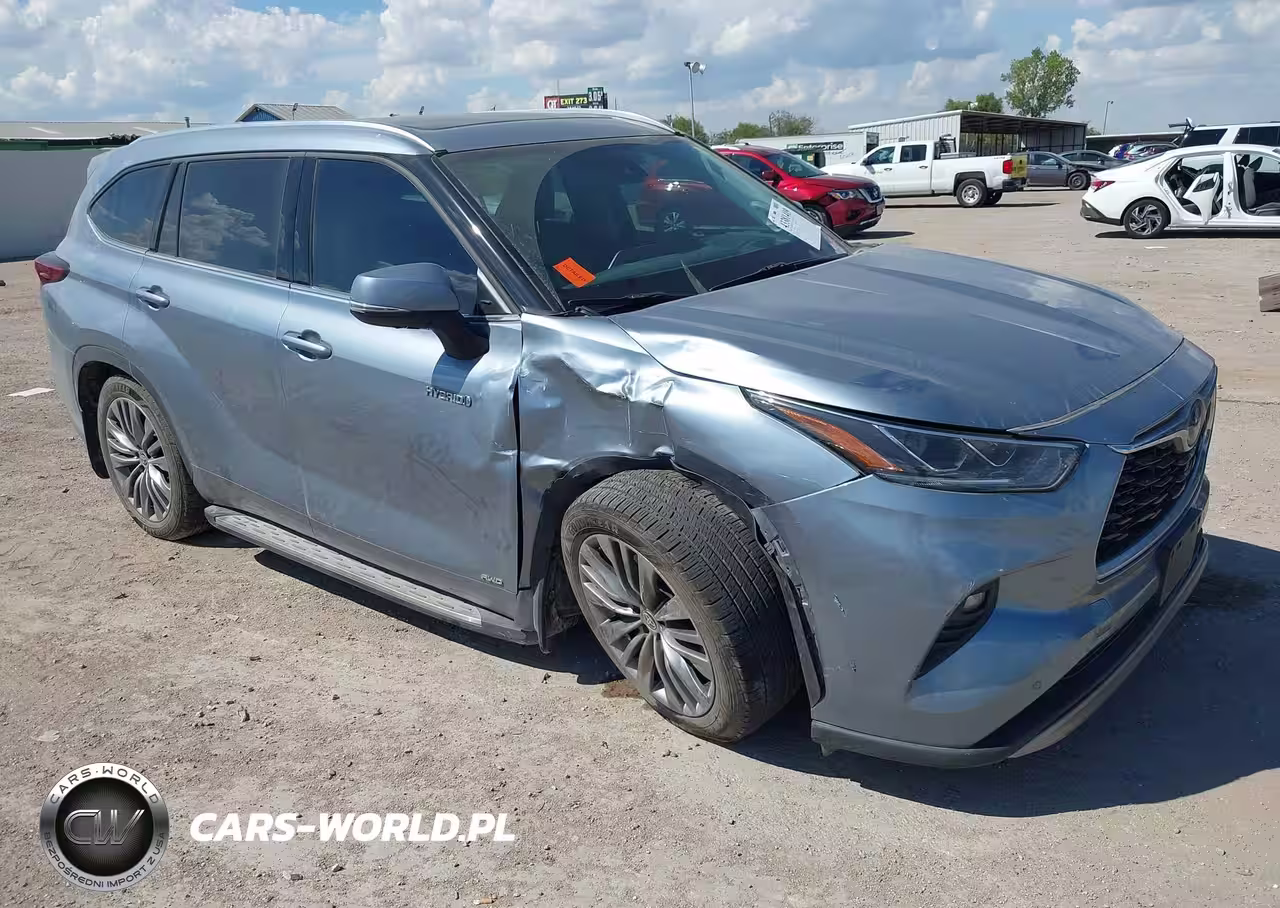 2021 Toyota Highlander Hybrid Platinum