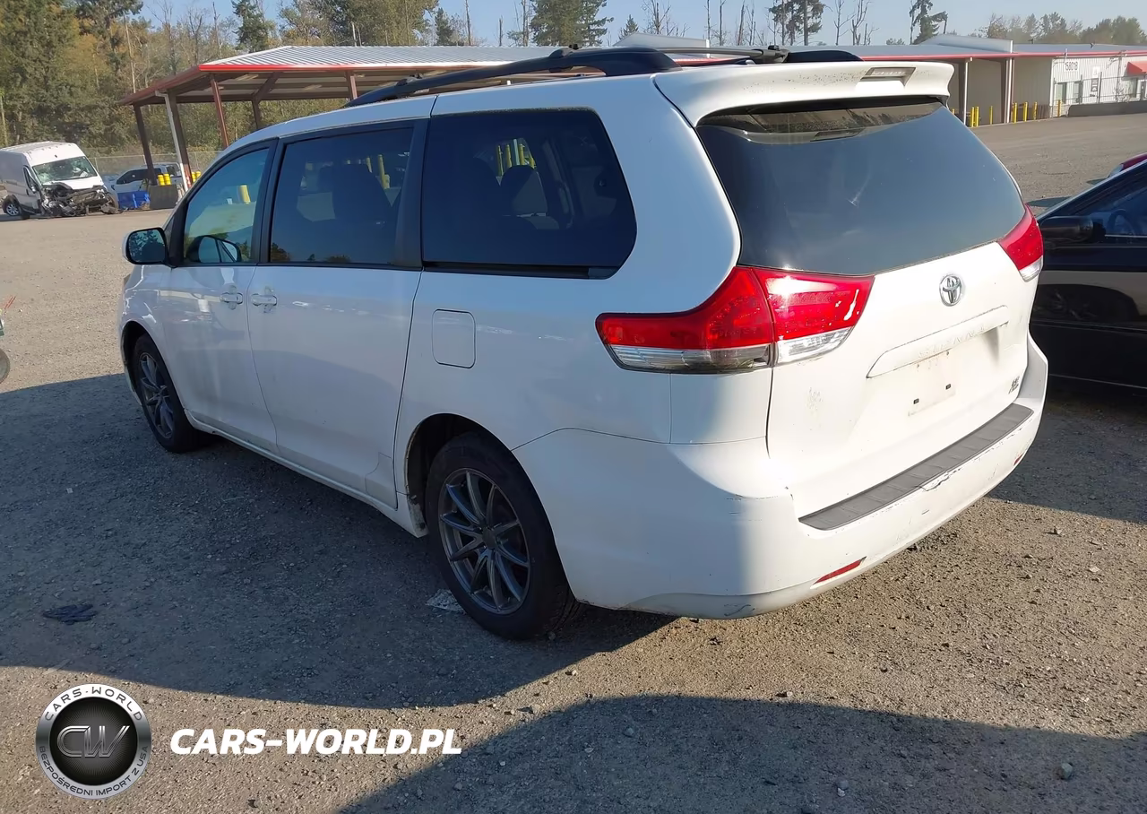 2012 Toyota Sienna Le 7 Passenger VIN:5TDJK3DC2CS040859 - 3