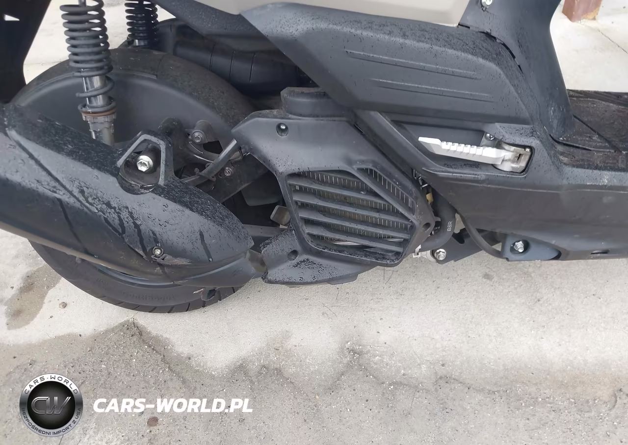 2024 Yamaha Yw125 VIN:RKRSEH9Y4RA006997 - 8