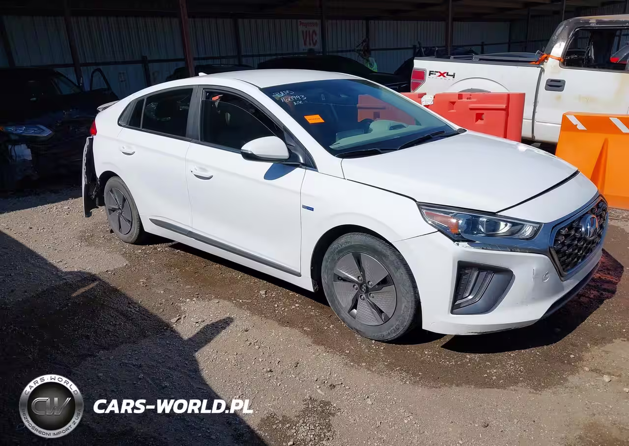 2020 Hyundai Ioniq Hybrid Se
