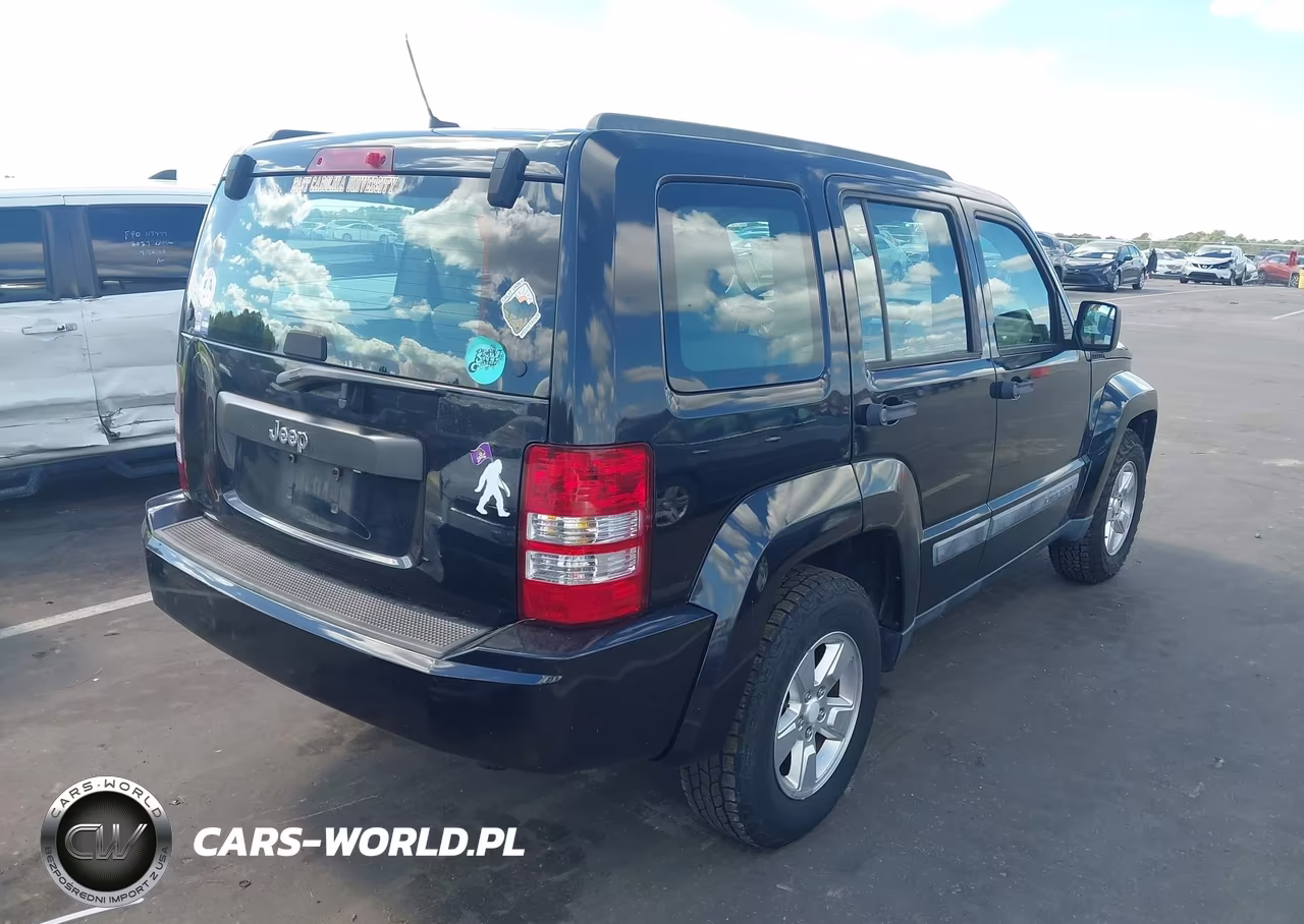 2010 Jeep Liberty Sport VIN:1J4PP2GK2AW171726 - 4