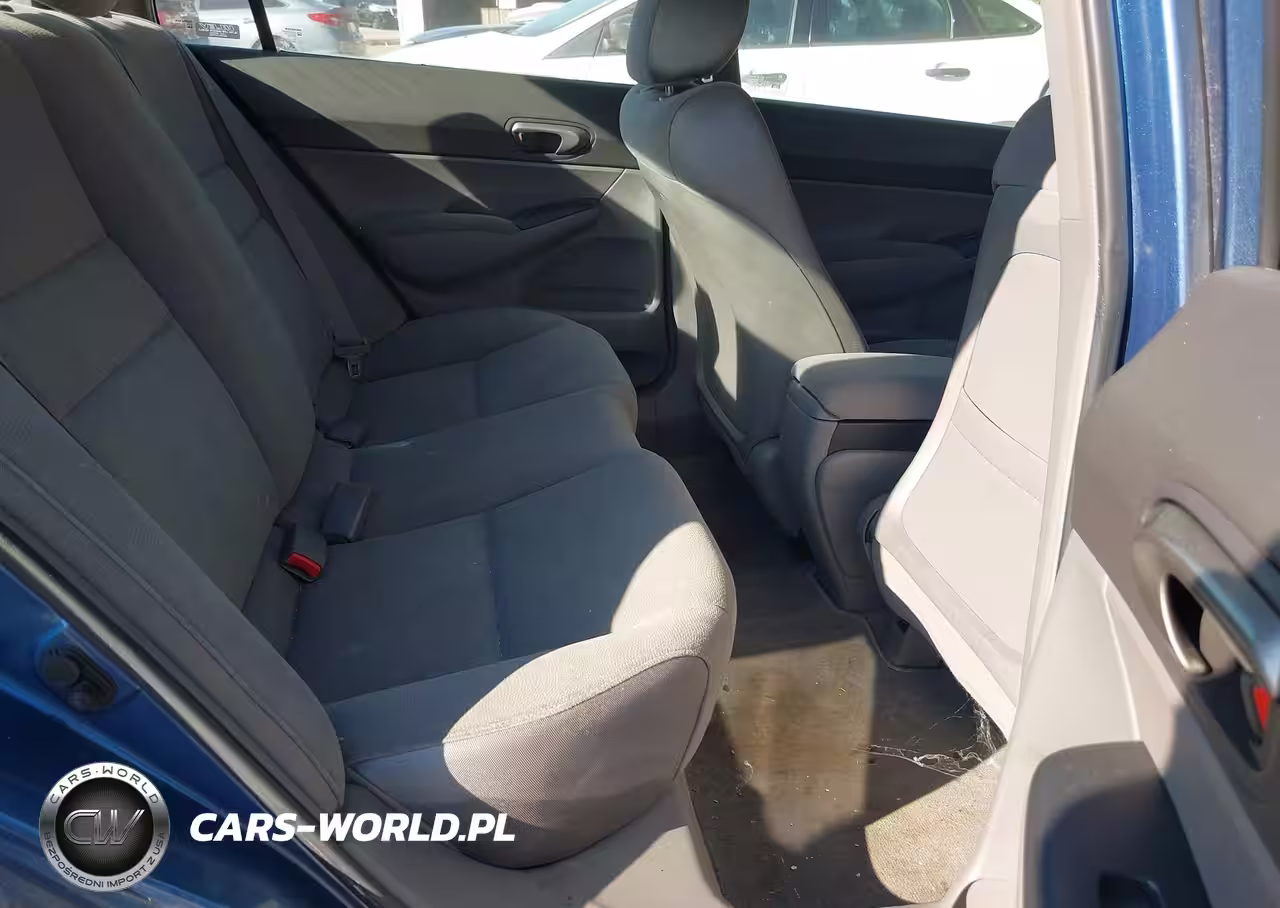 2007 Honda Civic Lx VIN:2HGFA16527H504475 - 8