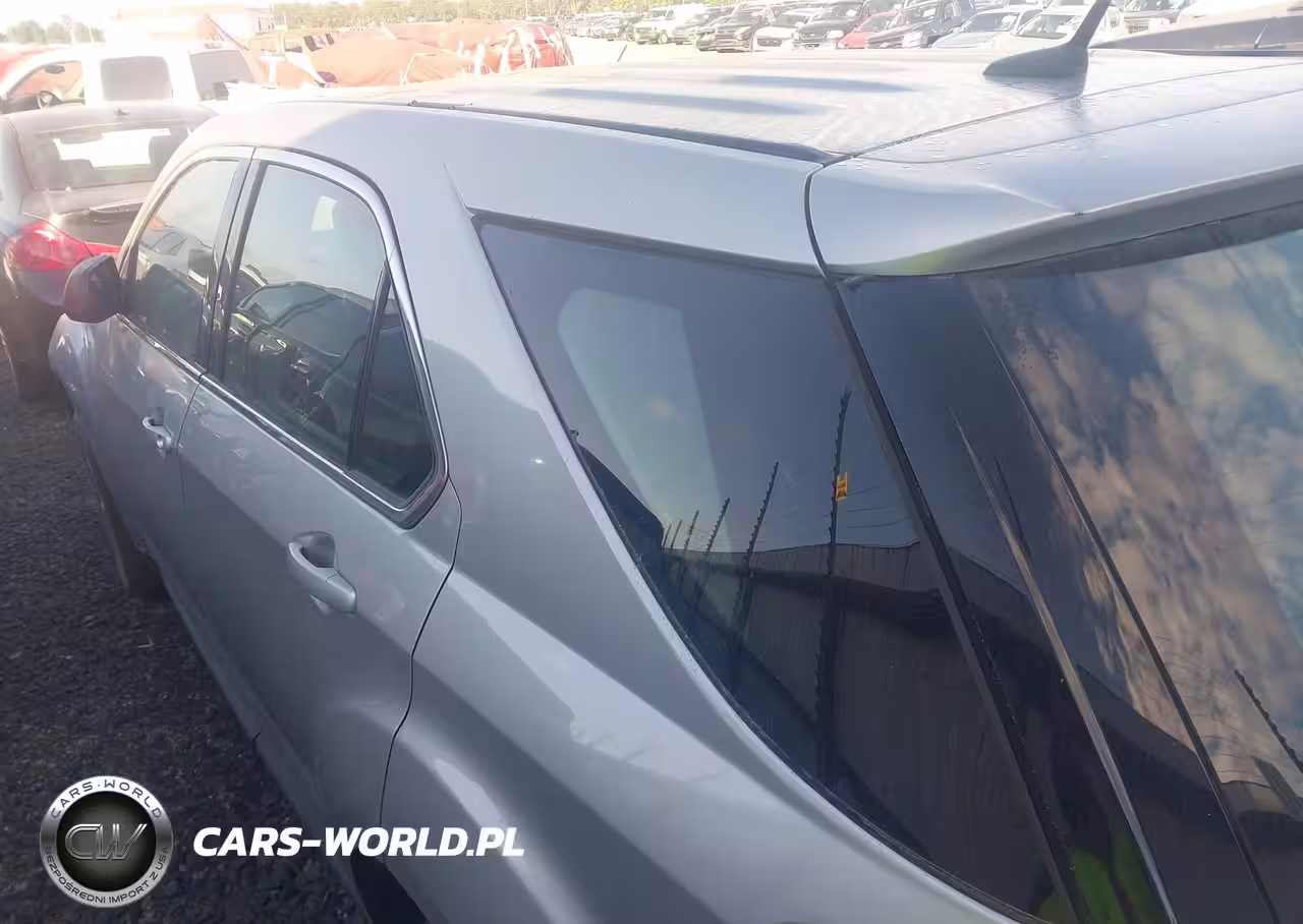 2011 Chevrolet Equinox Ls VIN:2GNALBEC2B1190974 - 3