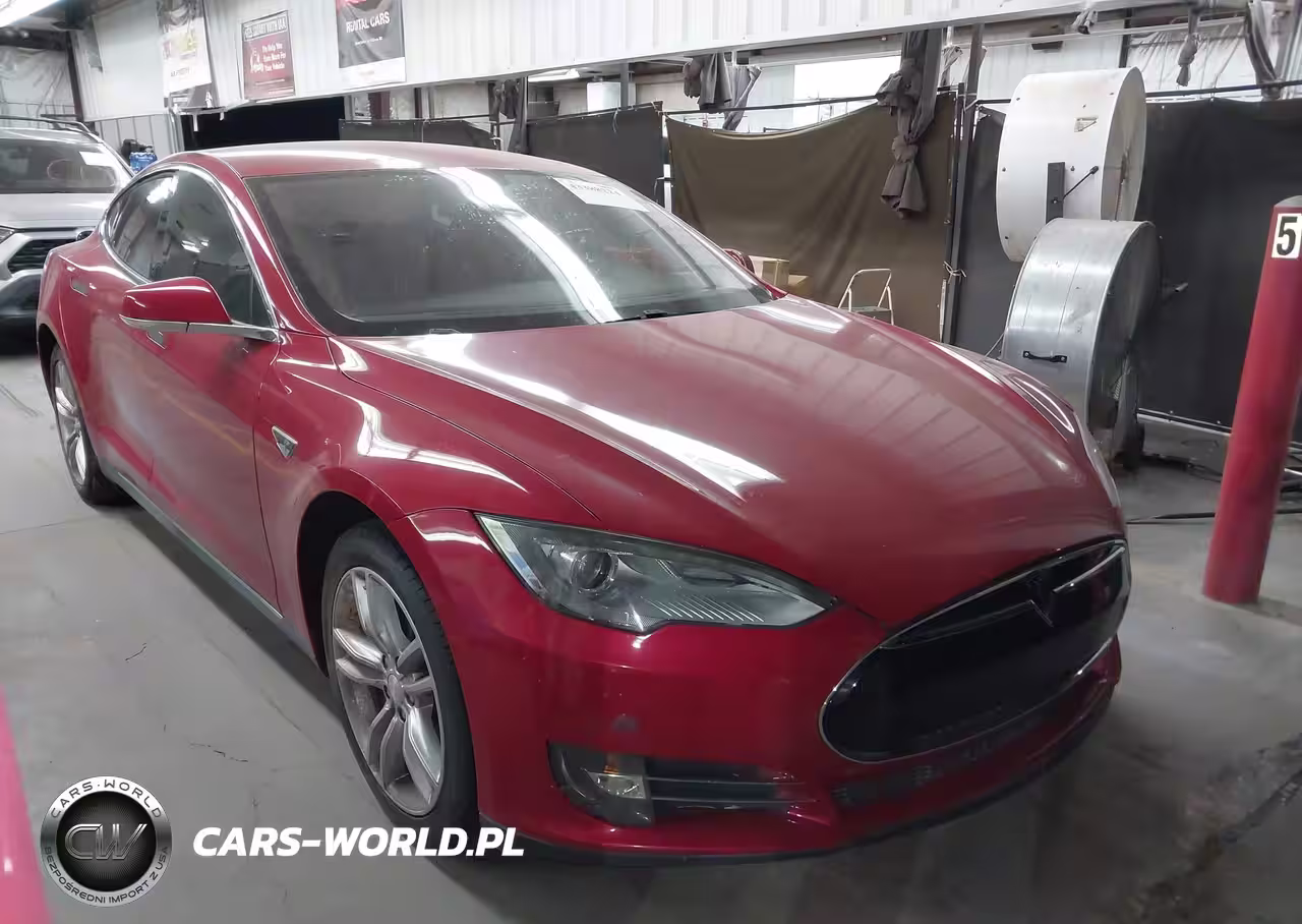 2013 Tesla Model S