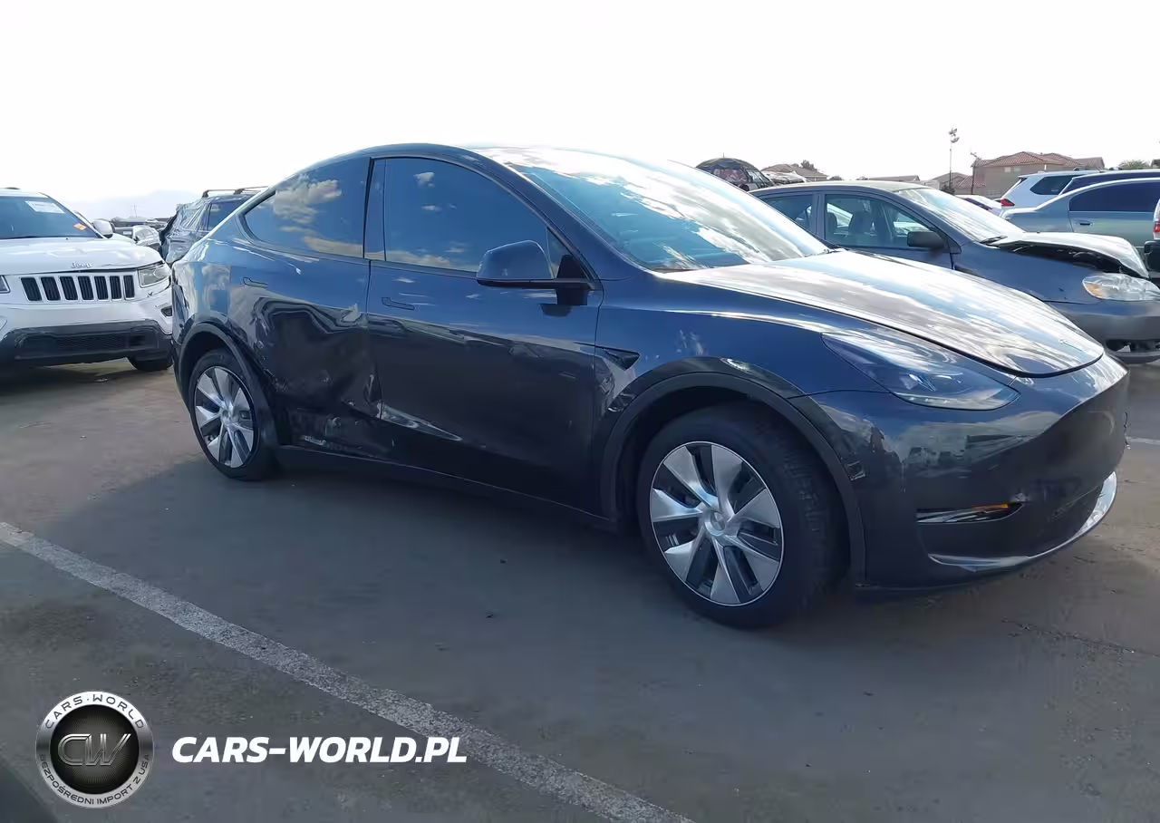 2024 Tesla Model Y Long Range Dual Motor All-Wheel Drive