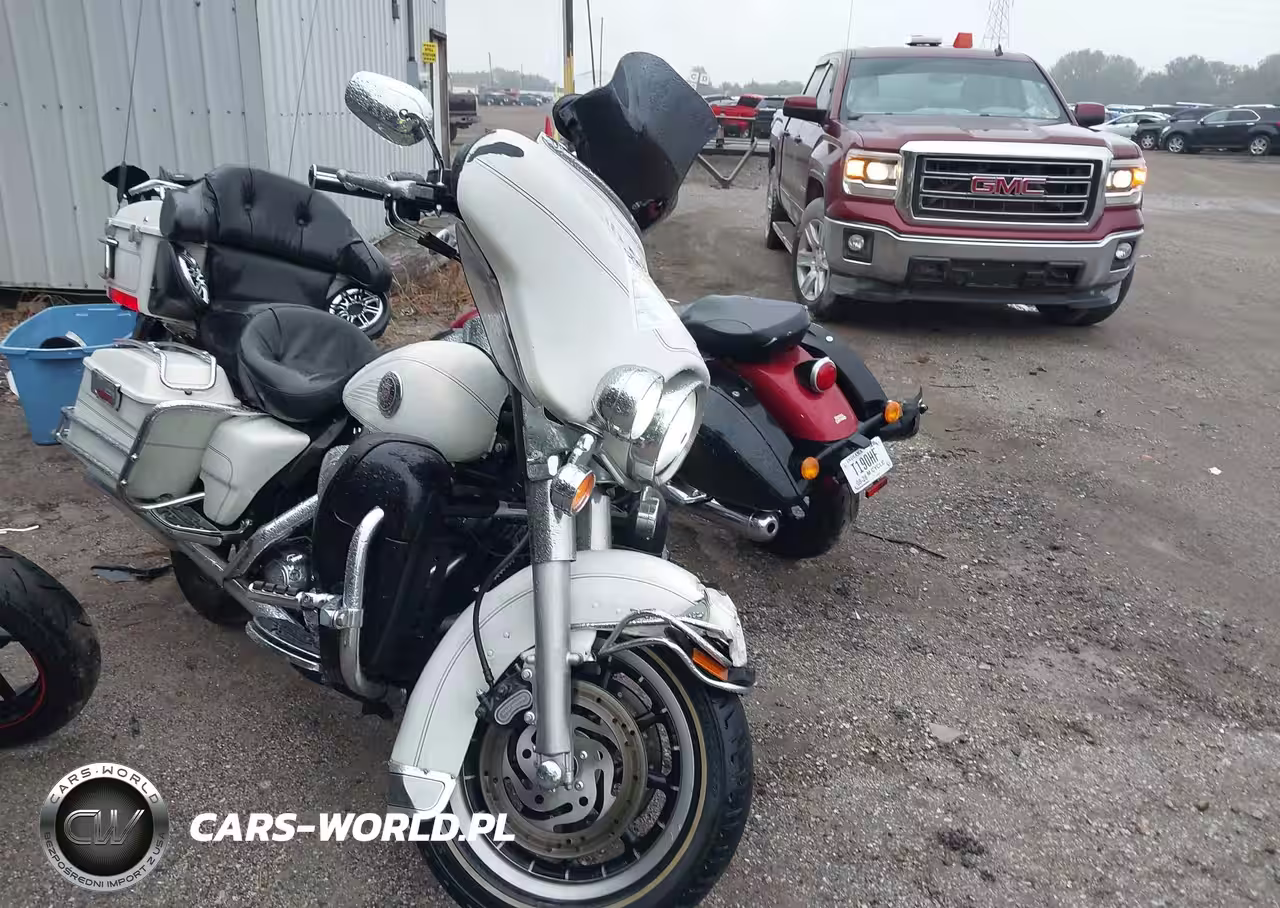 2003 Harley-Davidson Flhtcui Shrine