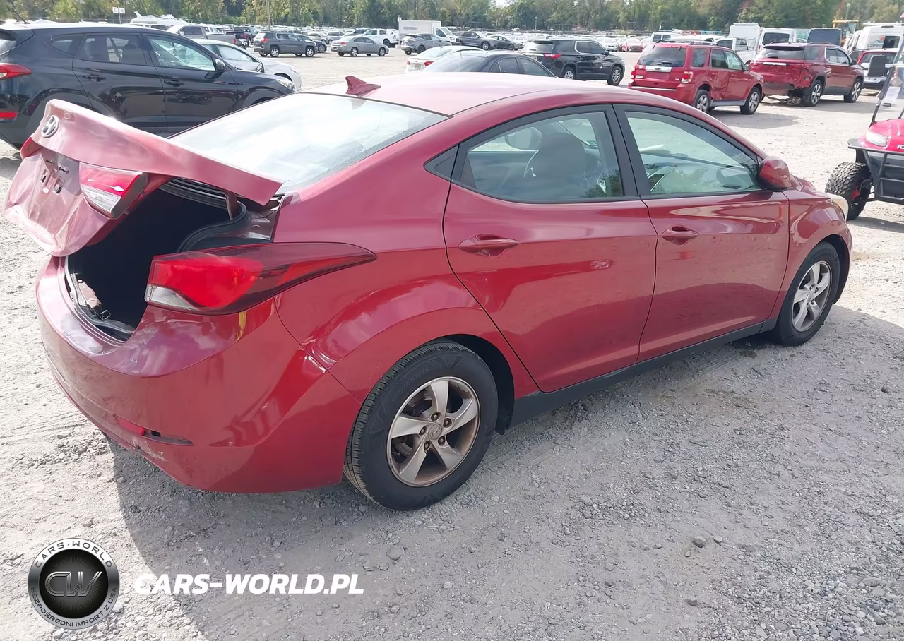 2014 Hyundai Elantra Se VIN:5NPDH4AE3EH469377 - 4