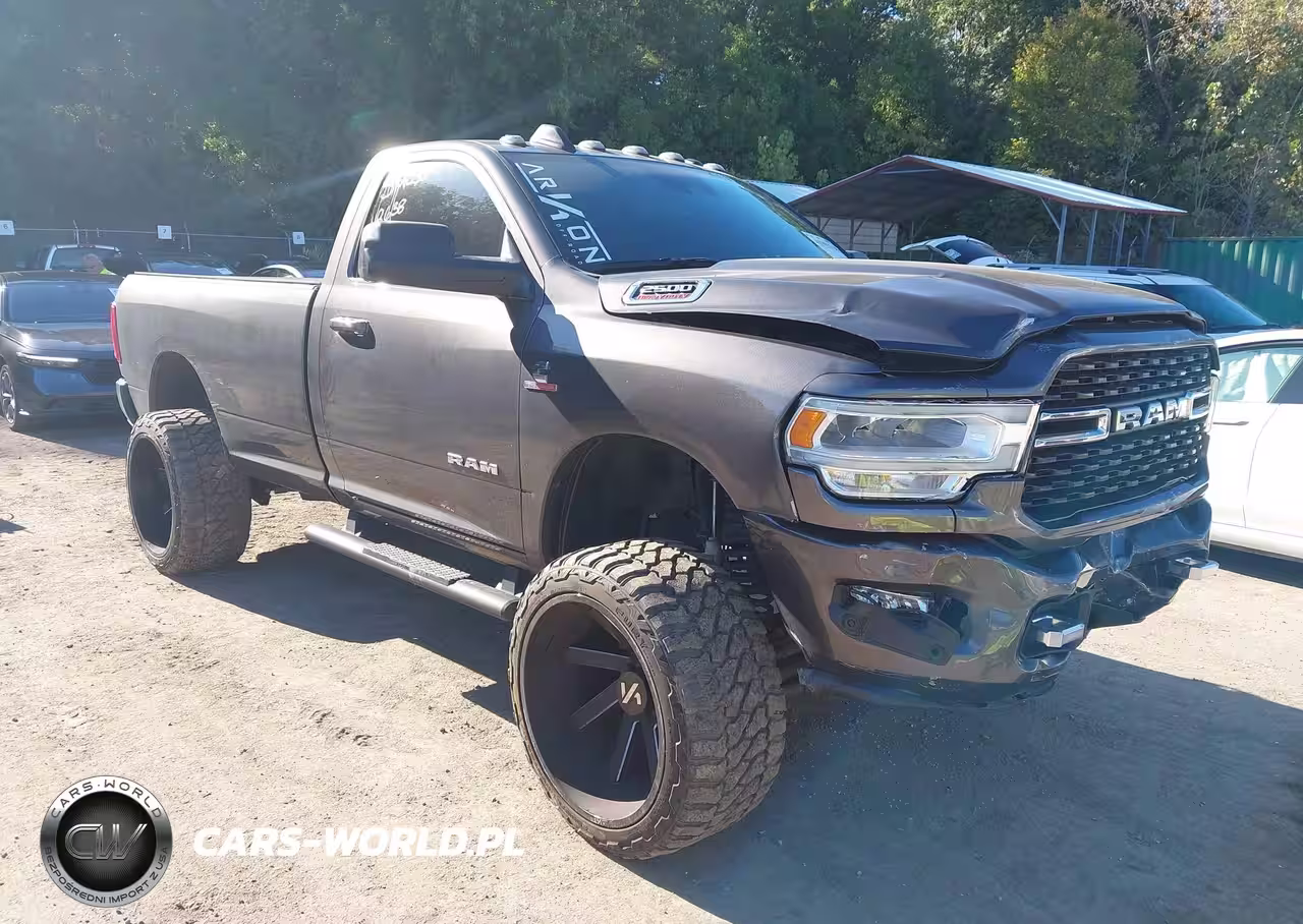 2022 Ram 2500 Big Horn 4X4 8' Box