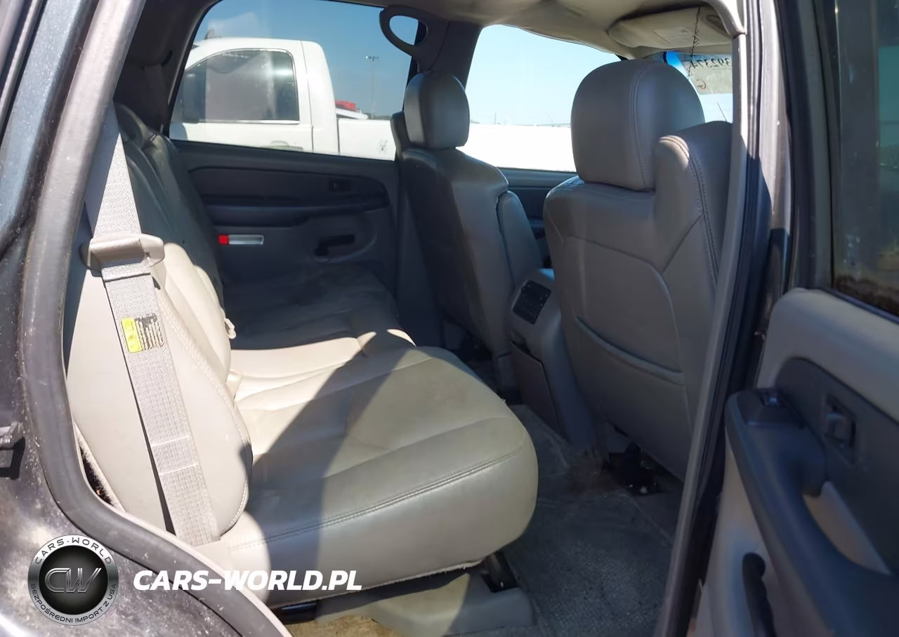 2003 Chevrolet Tahoe Lt VIN:1GNEC13Z83R242636 - 8