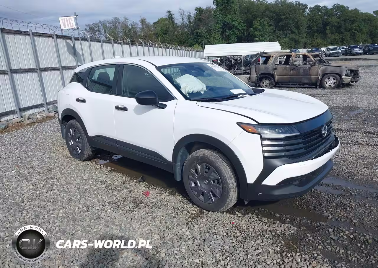 2025 Nissan Kicks S Fwd