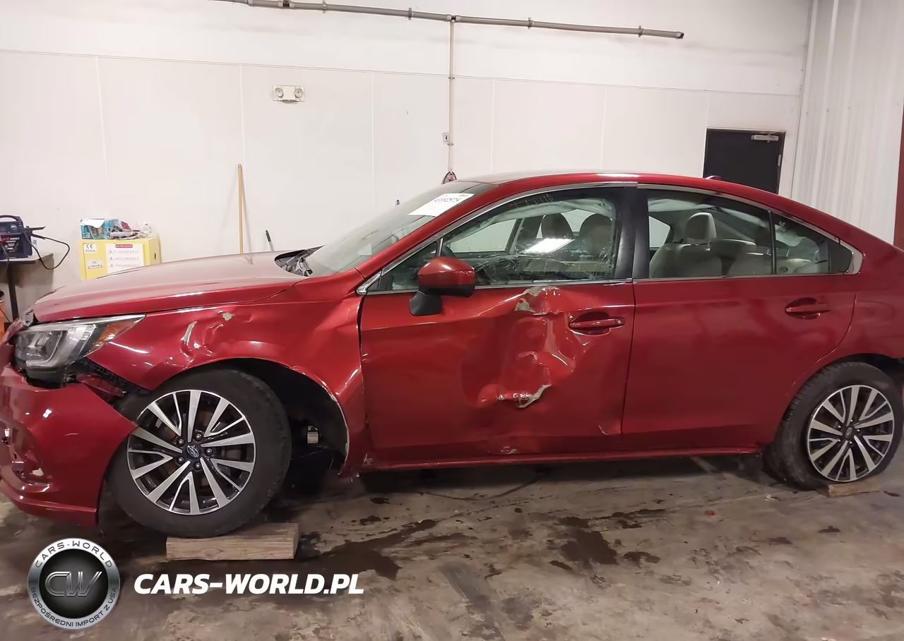 2018 Subaru Legacy 2.5I Premium VIN:4S3BNAC66J3027249 - 18