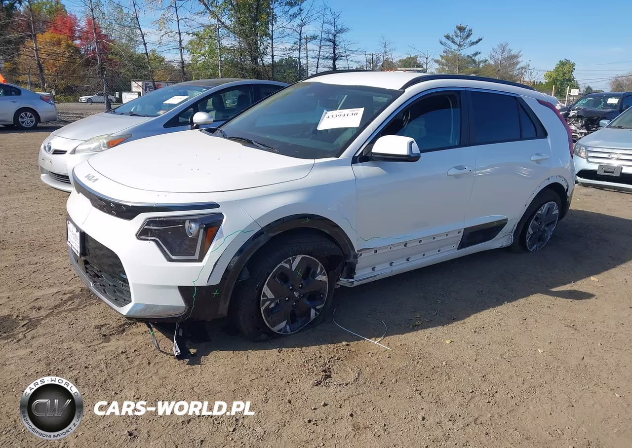 2025 Kia Niro Ev Wind VIN:KNDCR3L13S5135830 - 2