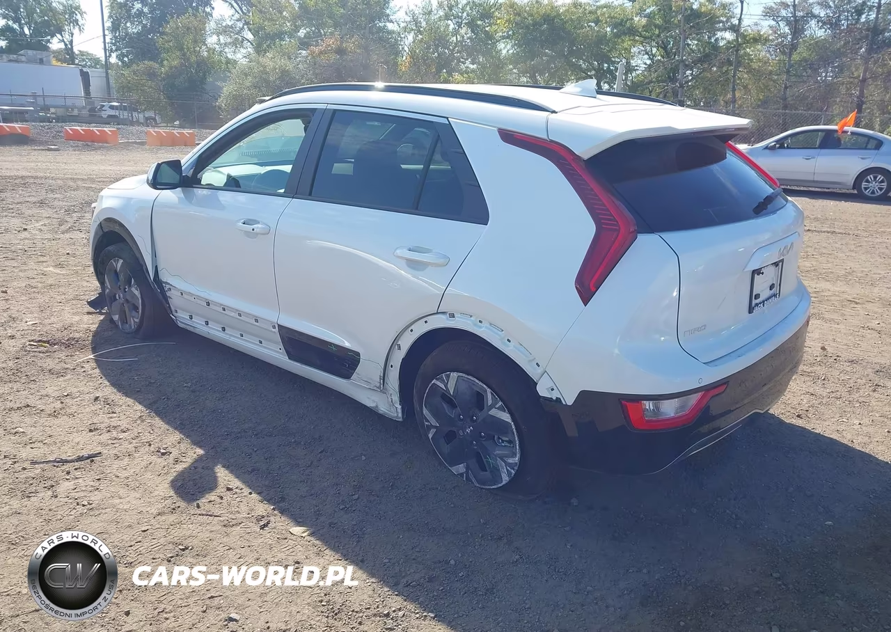 2025 Kia Niro Ev Wind VIN:KNDCR3L13S5135830 - 3
