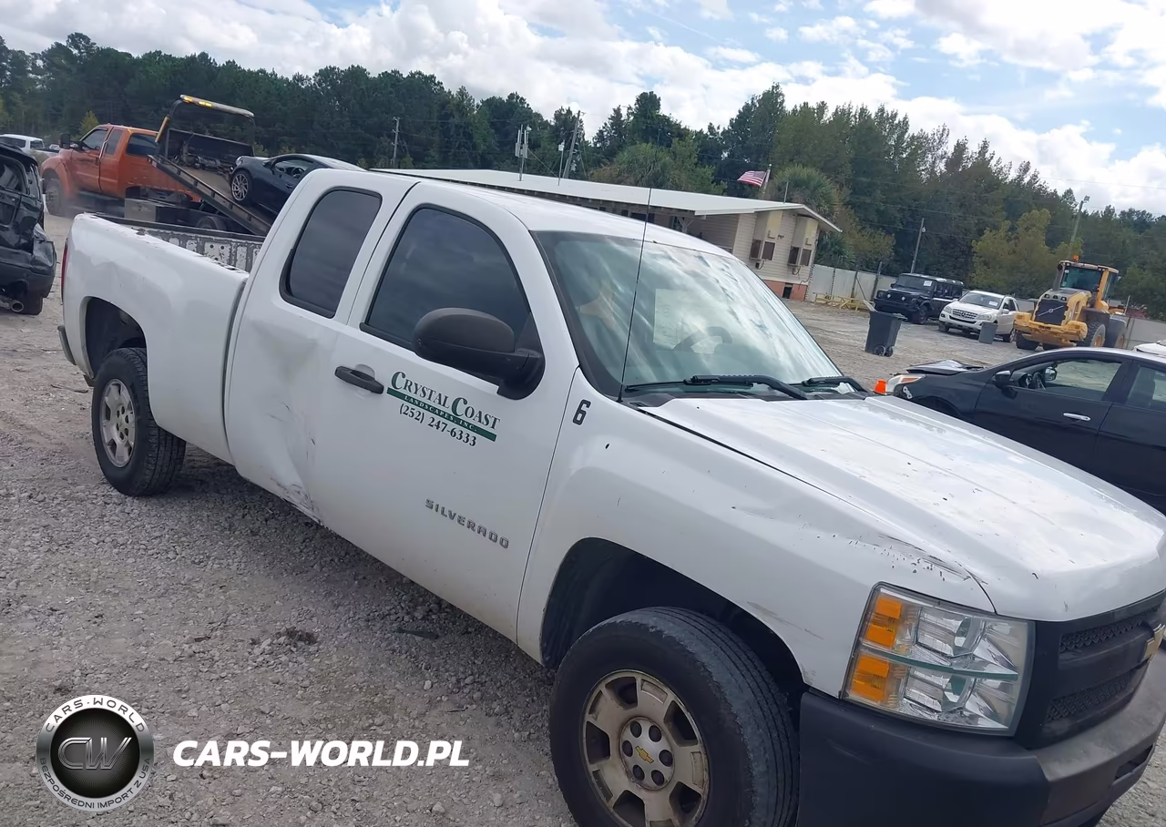 2013 Chevrolet Silverado 1500 Work Truck – zdjęcie 1 z 16