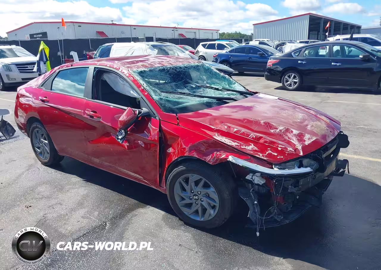 2024 Hyundai Elantra Sel