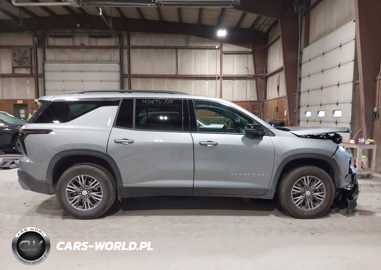 2025 Chevrolet Traverse Awd Lt VIN:1GNEVGRS4SJ142974 - 13