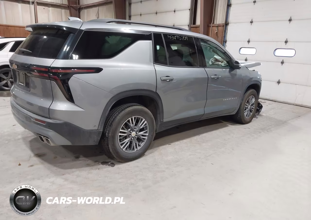 2025 Chevrolet Traverse Awd Lt VIN:1GNEVGRS4SJ142974 - 4