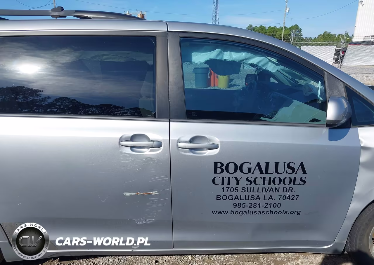 2014 Toyota Sienna Le V6 8 Passenger VIN:5TDKK3DC4ES465622 - 13