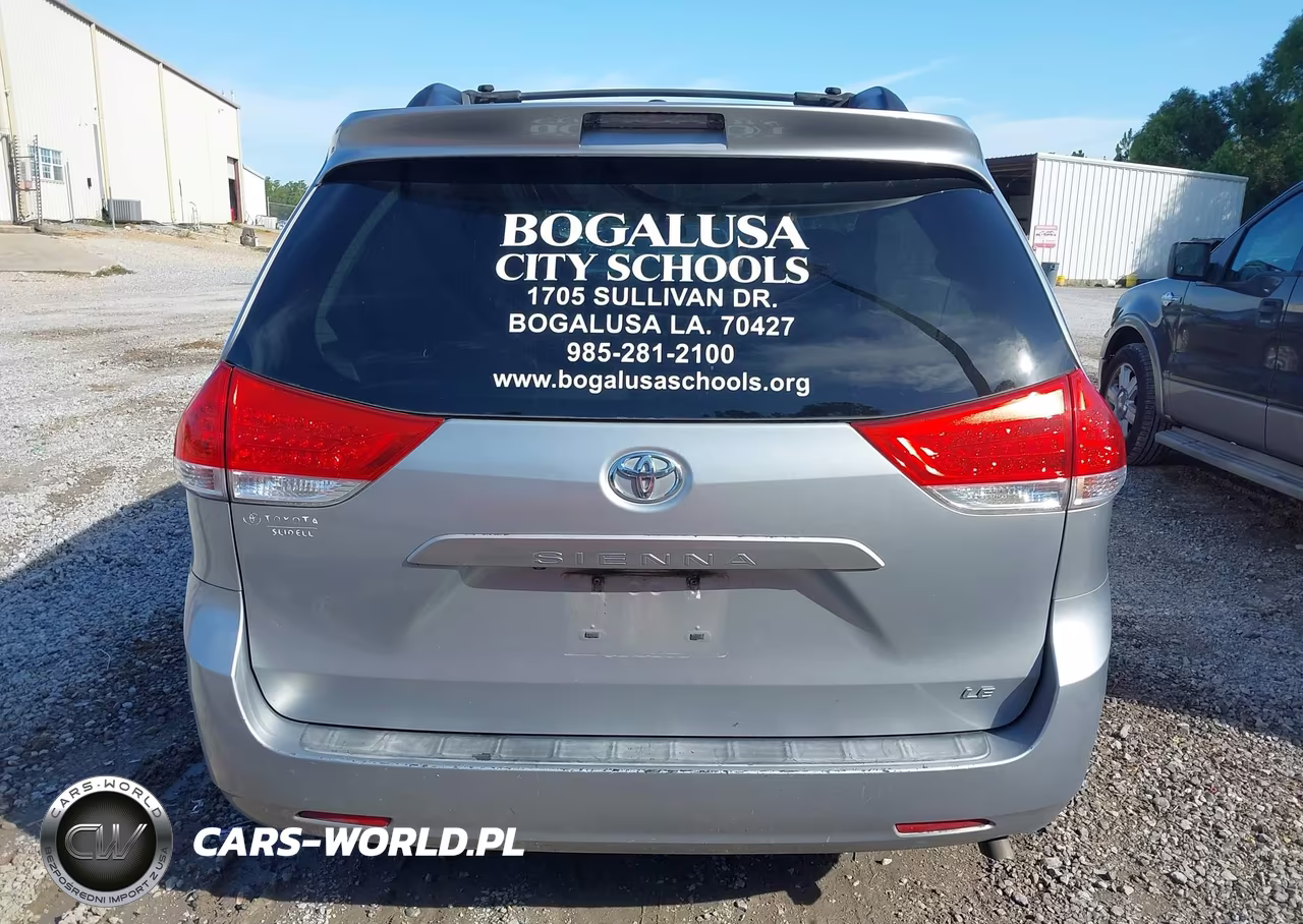 2014 Toyota Sienna Le V6 8 Passenger VIN:5TDKK3DC4ES465622 - 16