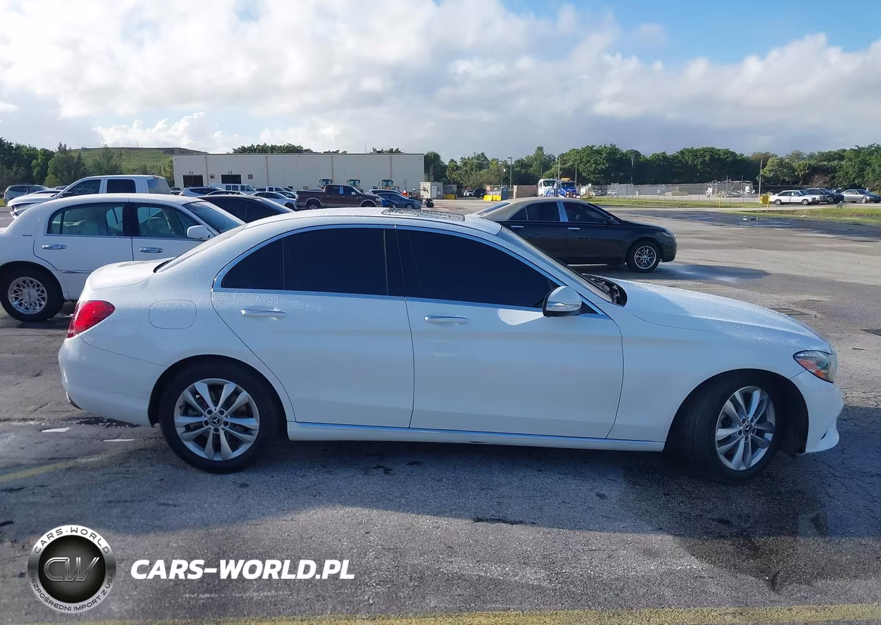 2019 Mercedes-Benz C 300 VIN:WDDWF8DB1KR516083 - 13
