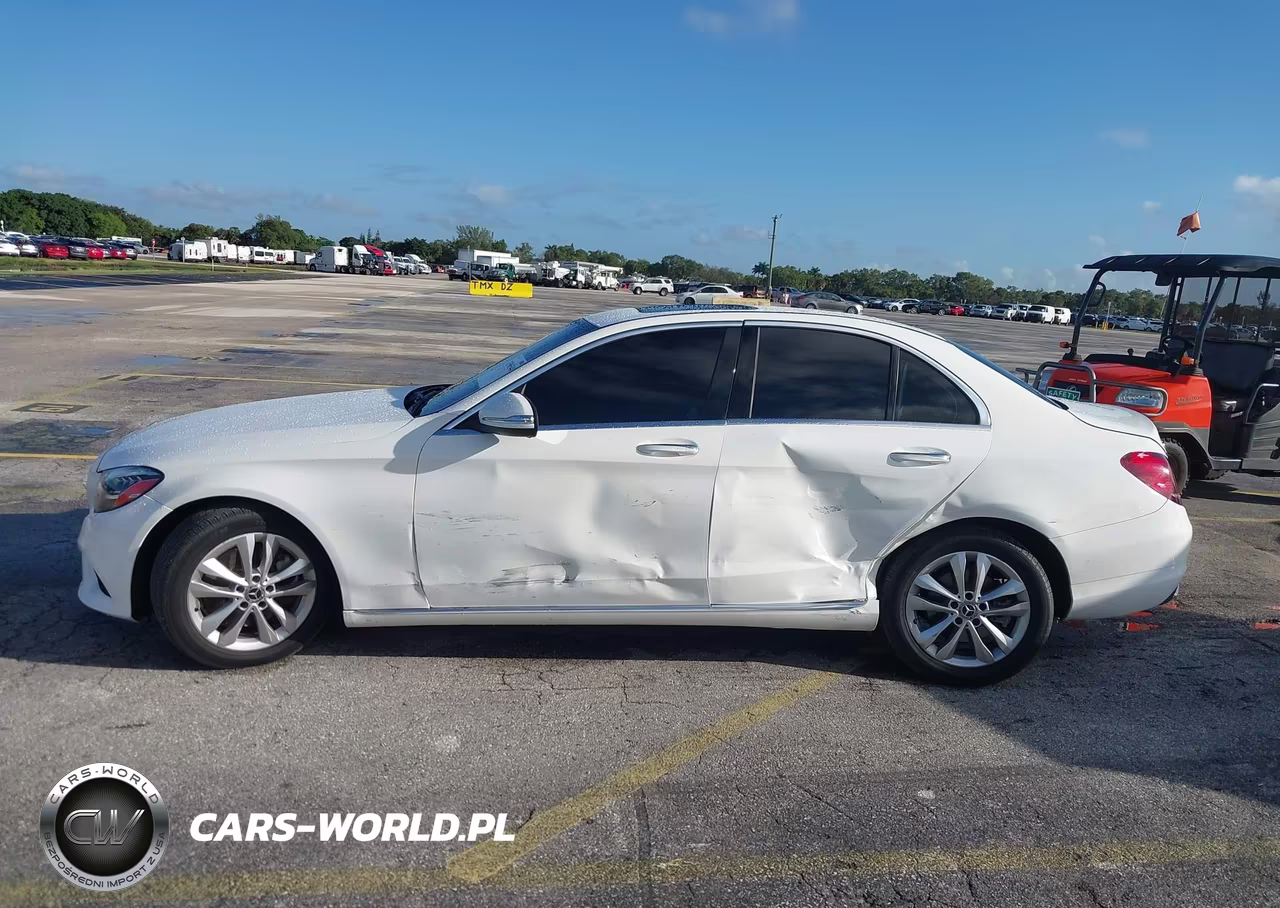 2019 Mercedes-Benz C 300 VIN:WDDWF8DB1KR516083 - 14