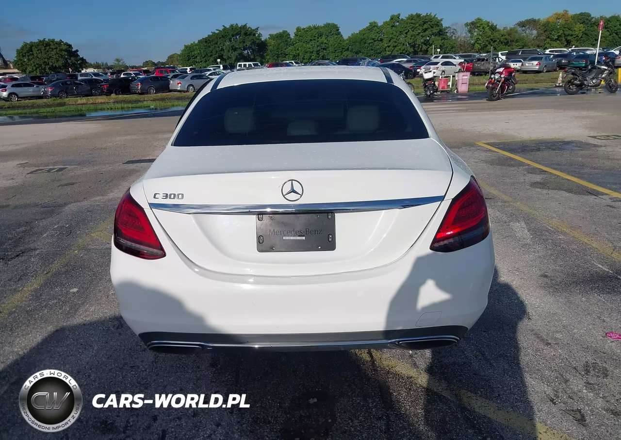 2019 Mercedes-Benz C 300 VIN:WDDWF8DB1KR516083 - 16