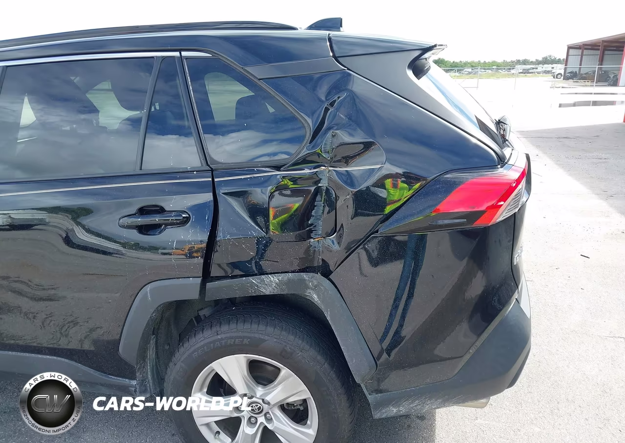 2021 Toyota Rav4 Xle VIN:2T3W1RFV6MW140652 - 19