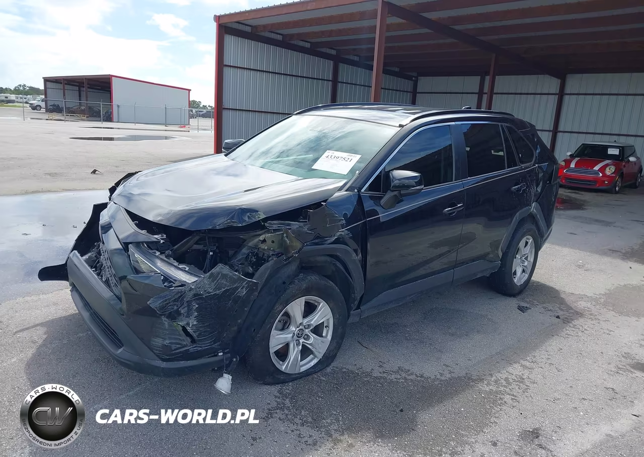 2021 Toyota Rav4 Xle VIN:2T3W1RFV6MW140652 - 2