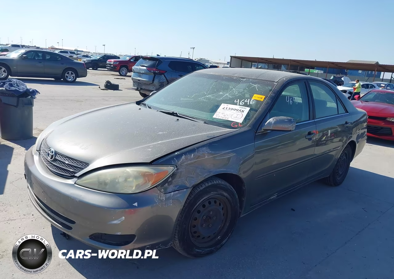 2002 Toyota Camry Le VIN:JTDBE32KX20119378 - 2