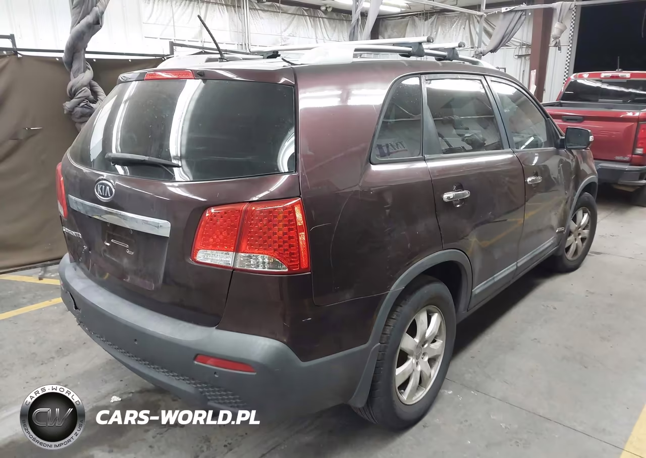 2012 Kia Sorento Lx VIN:5XYKTDA68CG278816 - 4