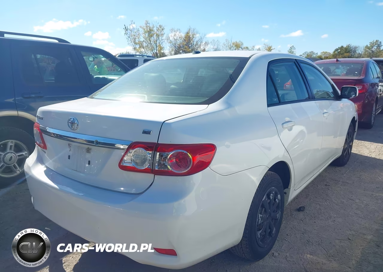 2011 Toyota Corolla Le VIN:JTDBU4EE1B9152263 - 4
