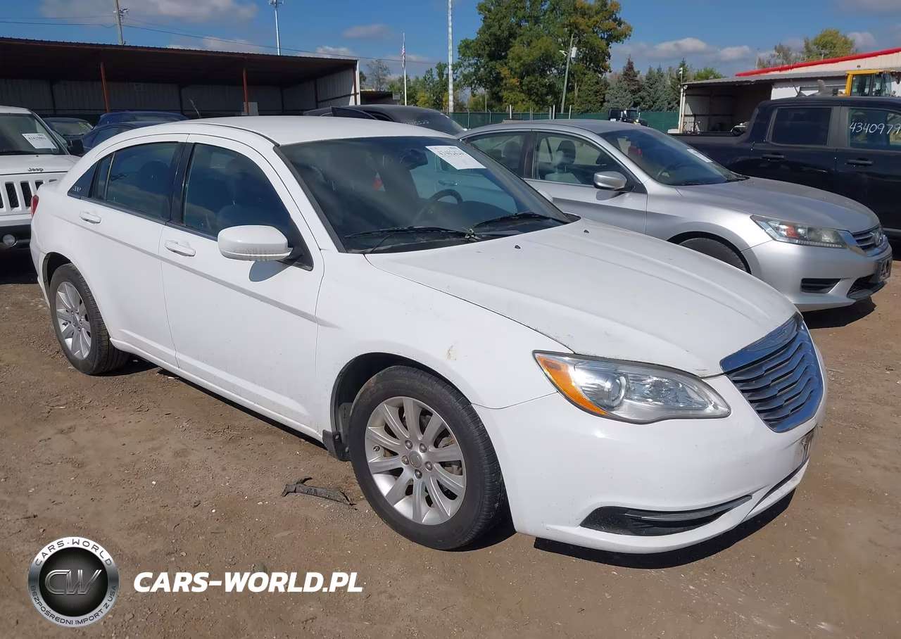 2013 Chrysler 200 Touring VIN:1C3CCBBGXDN573284 - 1