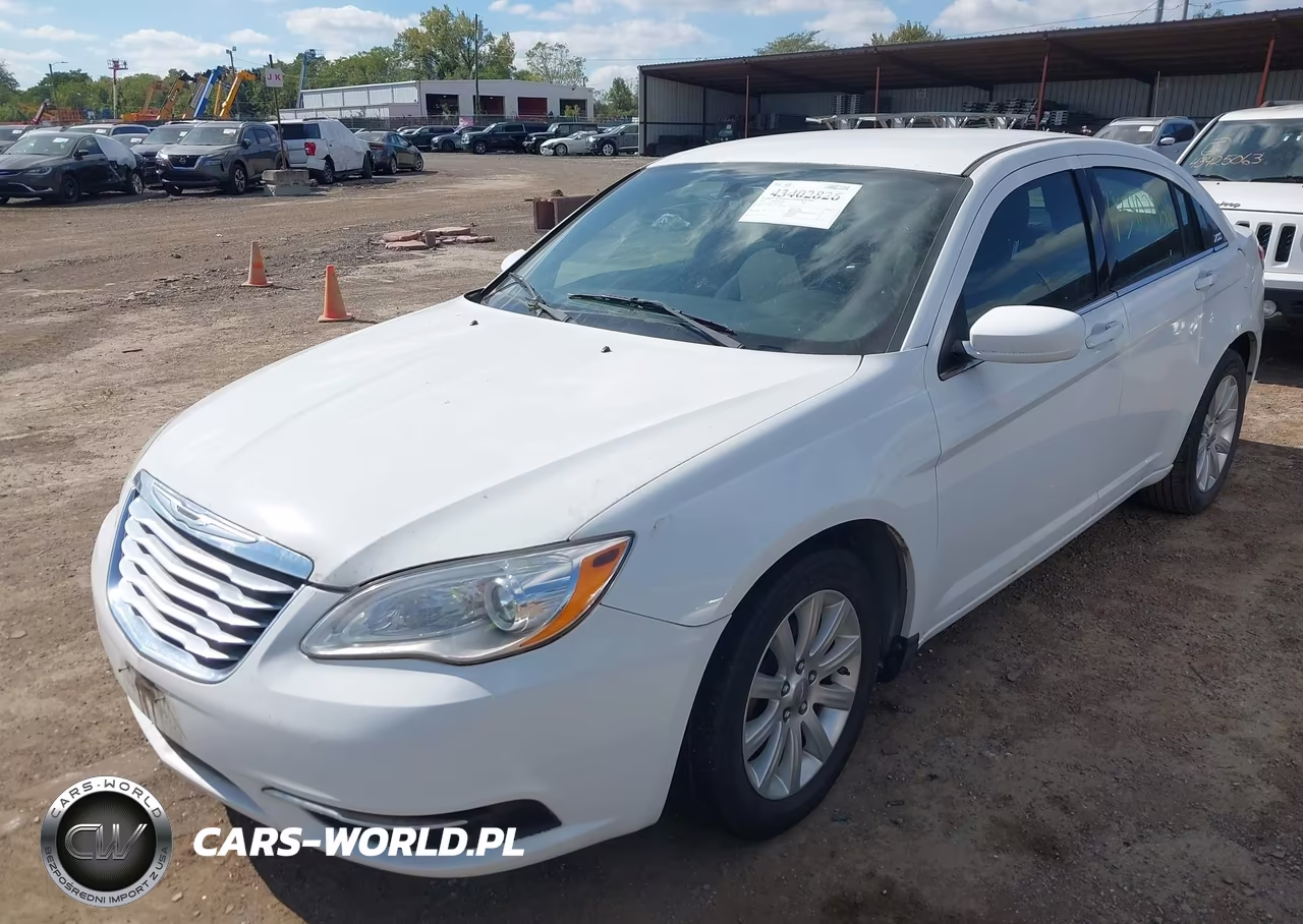 2013 Chrysler 200 Touring VIN:1C3CCBBGXDN573284 - 2