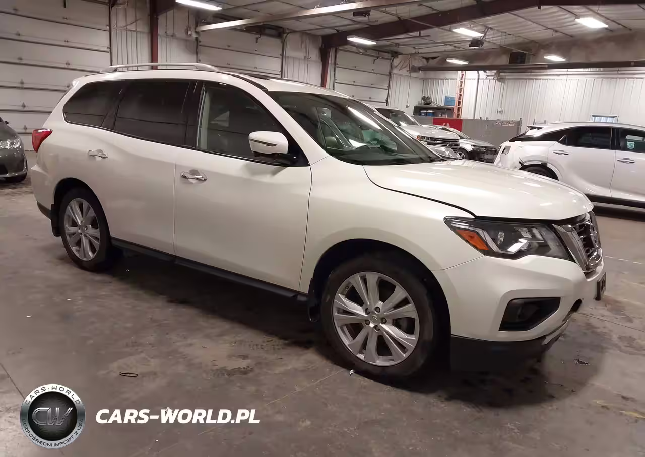 2018 Nissan Pathfinder Sl