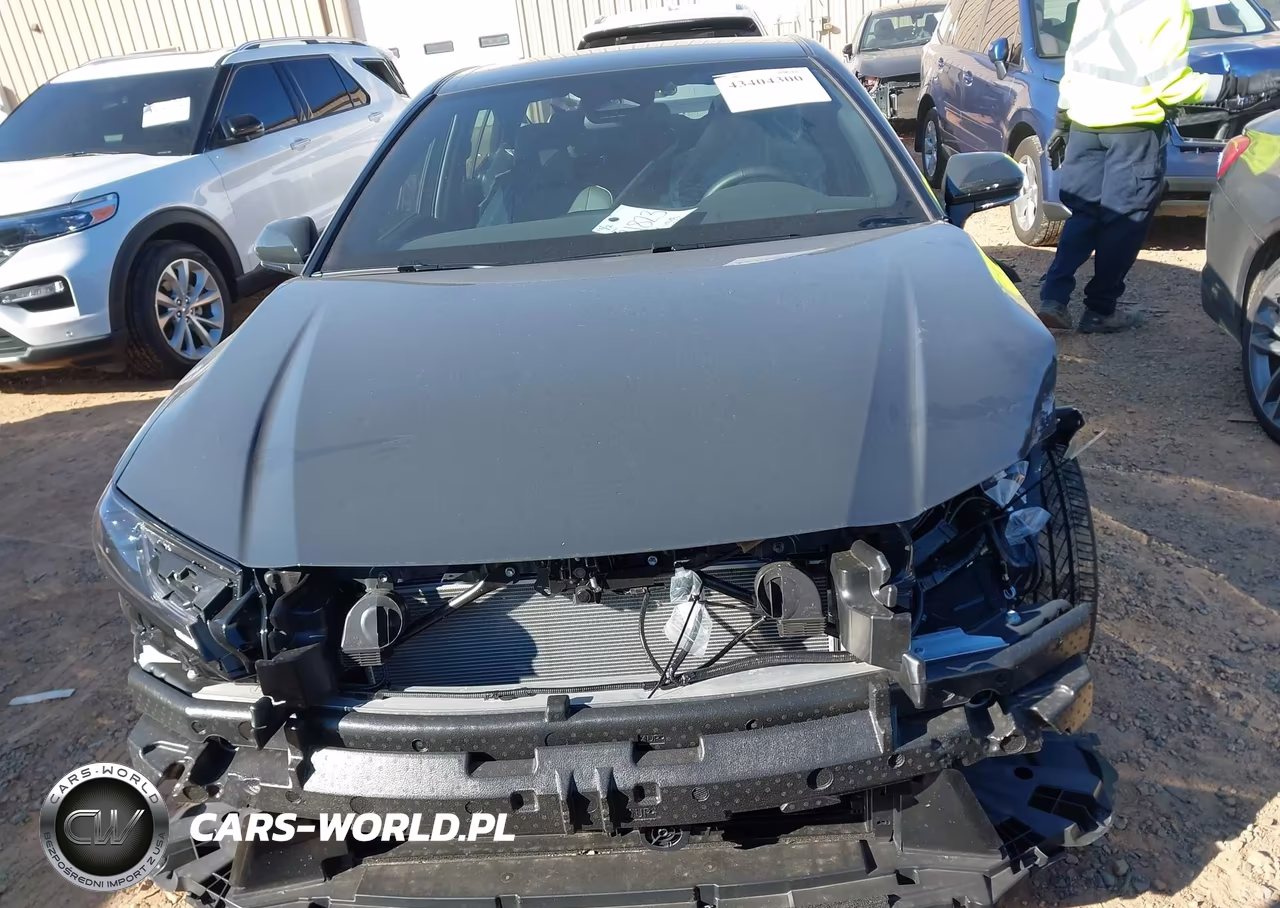 2025 Toyota Camry Se VIN:4T1DAACKXSU625367 - 12