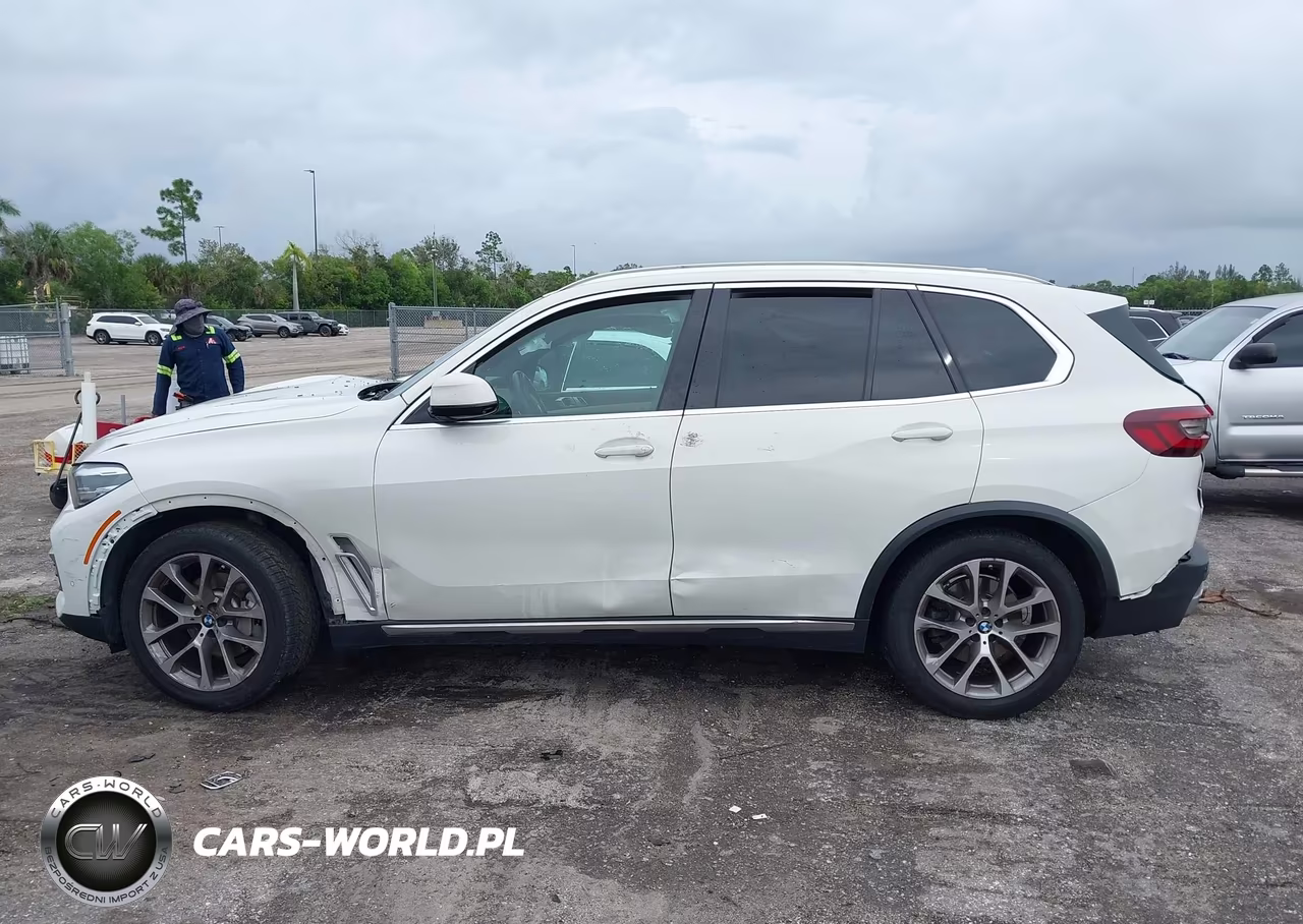 2021 BMW X5 xDrive40I VIN:5UXCR6C03M9E76411 - 13