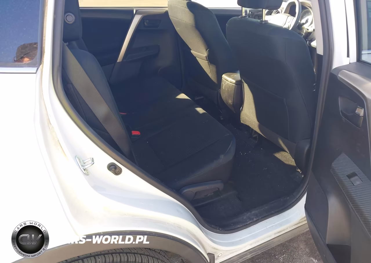 2015 Toyota Rav4 Le VIN:2T3BFREV3FW276421 - 8